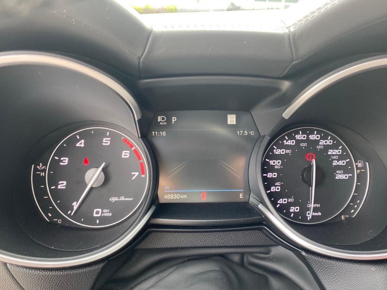 2022 Alfa Romeo Stelvio Veloce AWD Photo