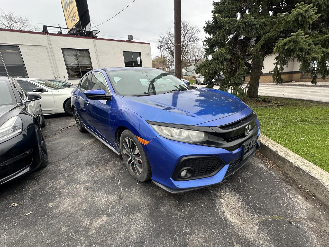 2018 Honda Civic Sport Photo