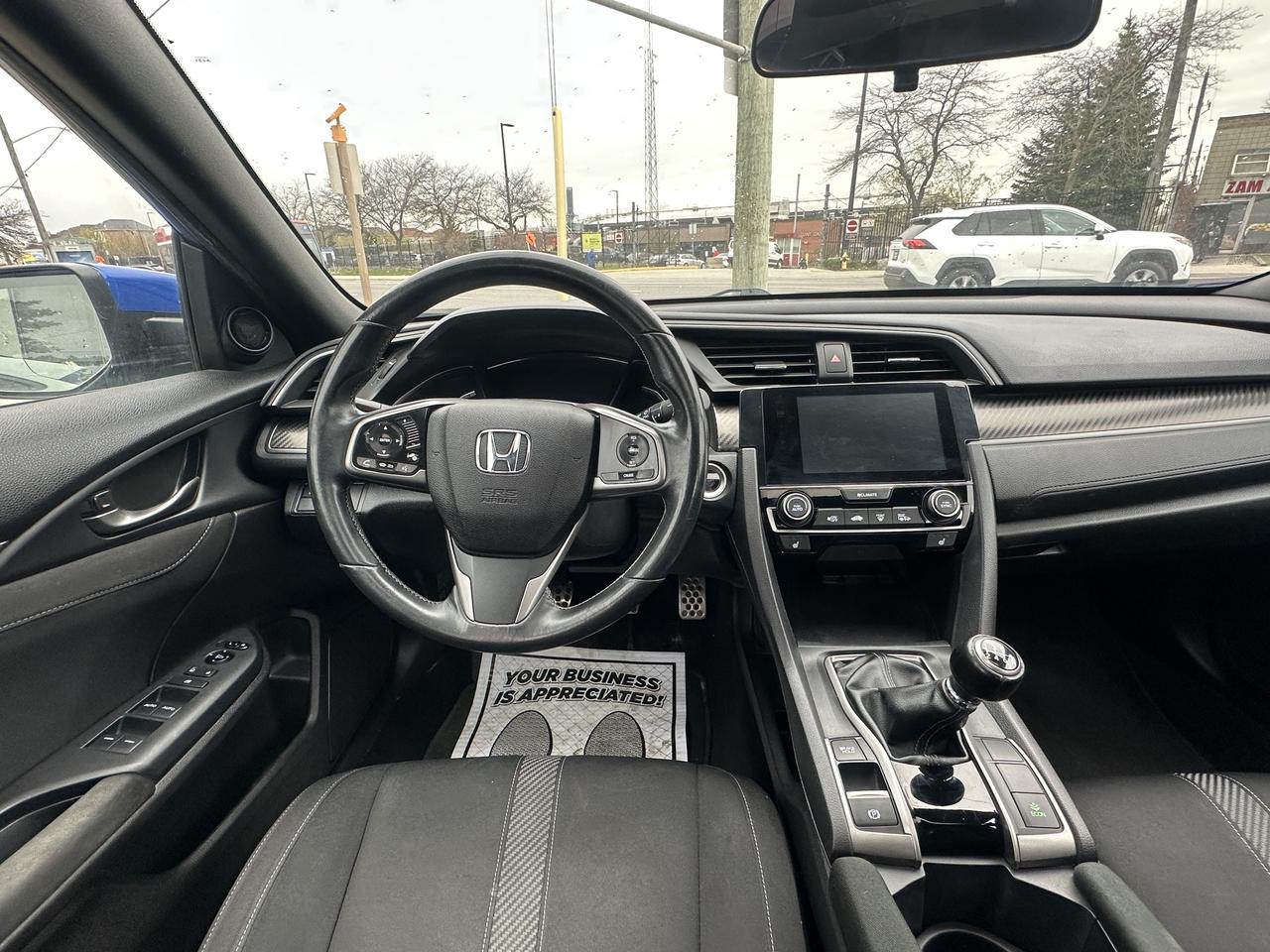 2018 Honda Civic Sport Photo