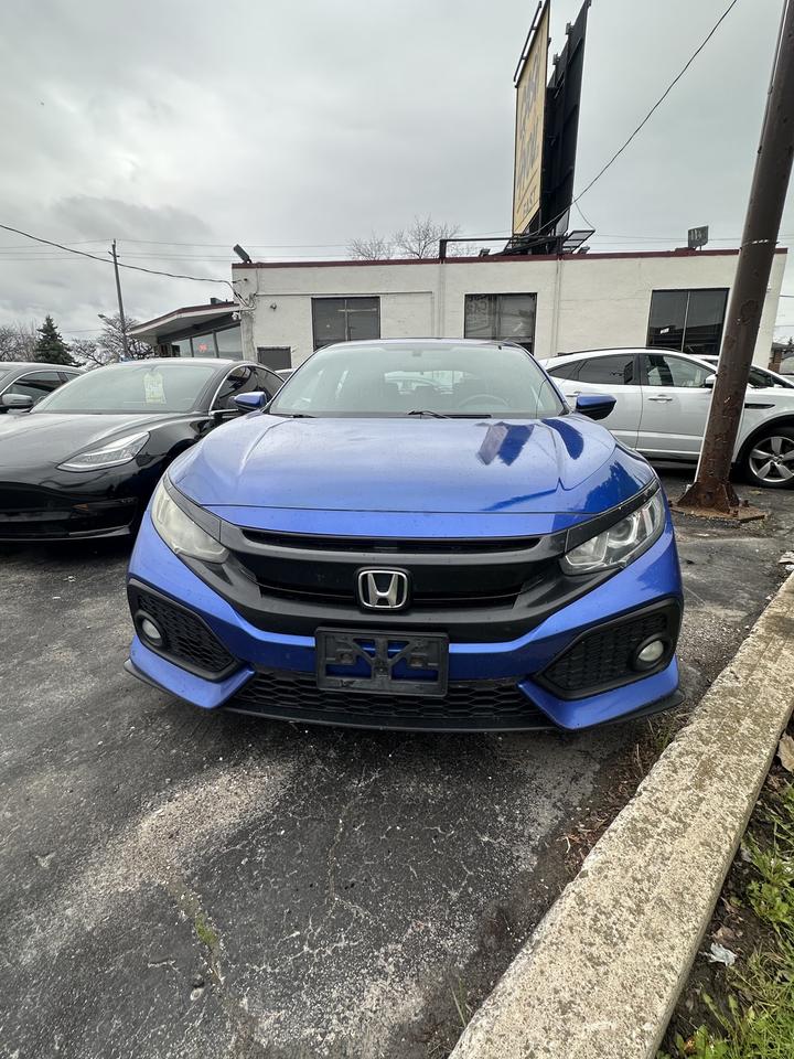 2018 Honda Civic Sport Photo