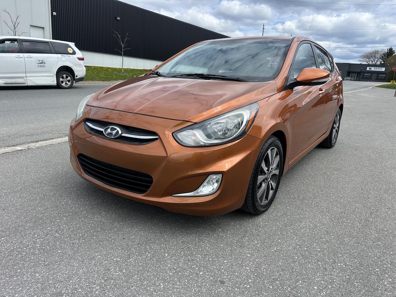 2015 Hyundai Accent SPORT Photo