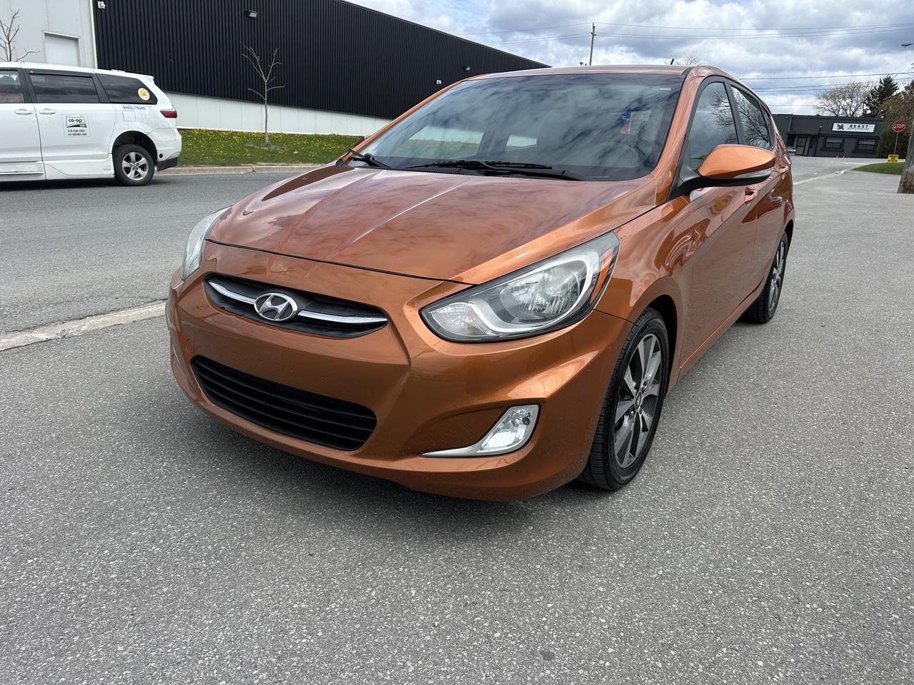 2015 Hyundai Accent SPORT Photo