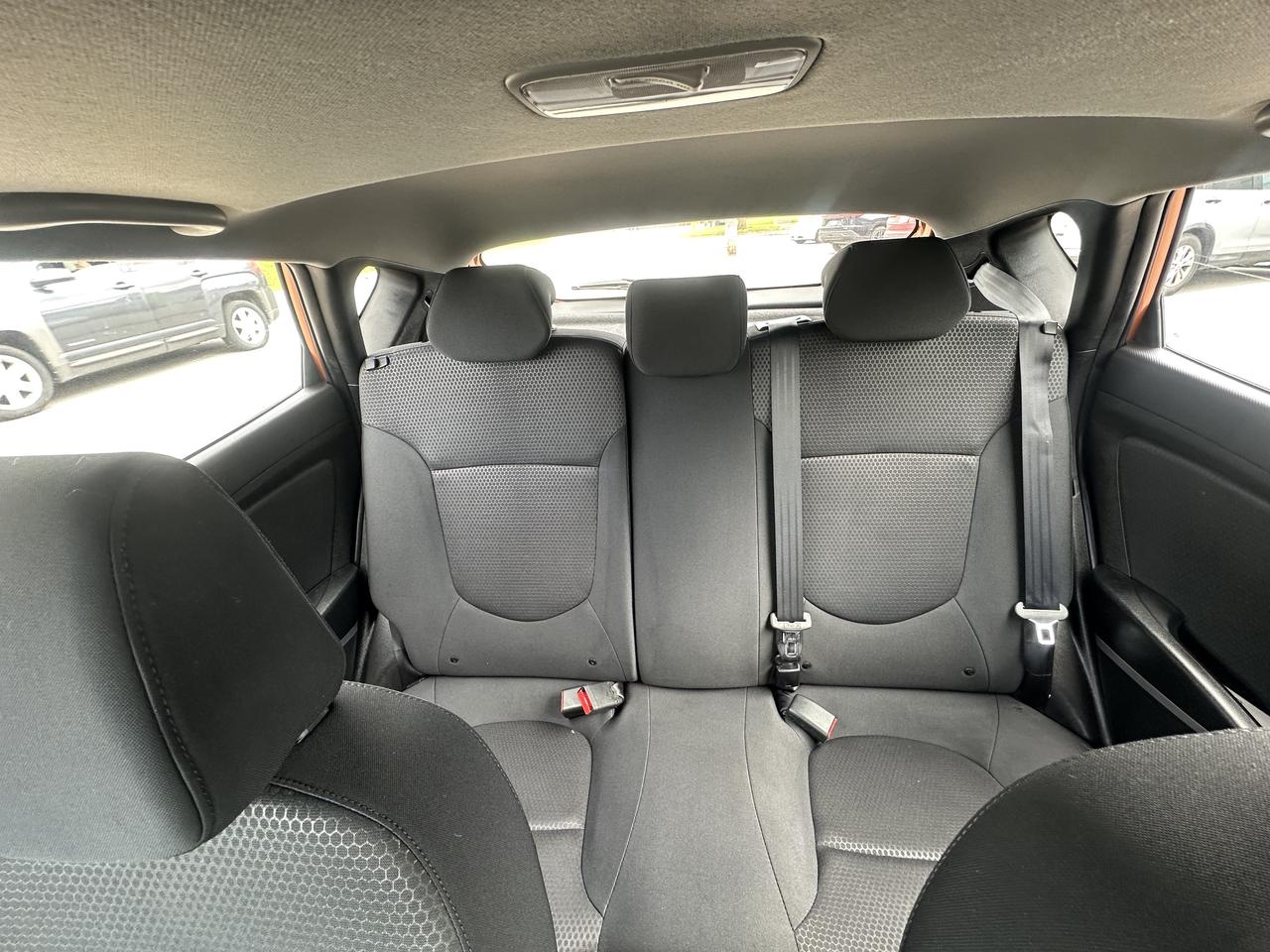 2015 Hyundai Accent SPORT Photo