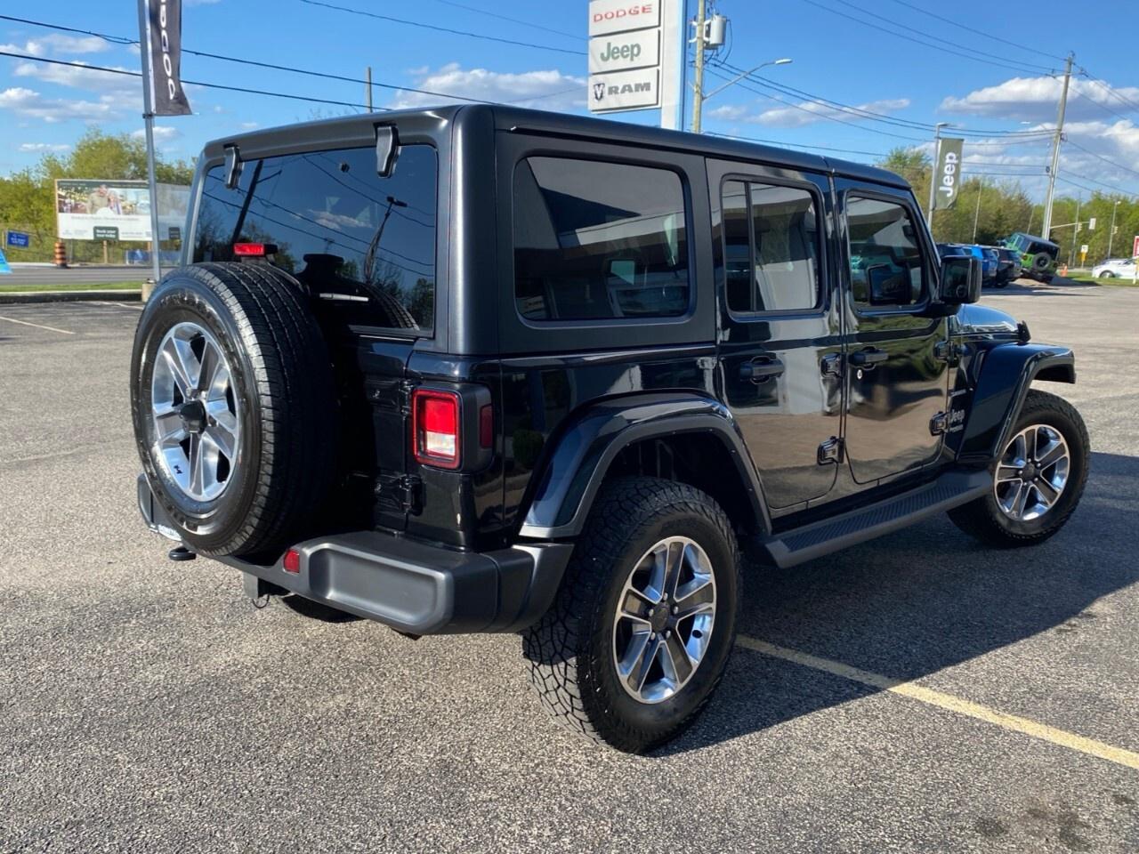 2021 Jeep Wrangler Unlimited Sahara 4X4 Photo4