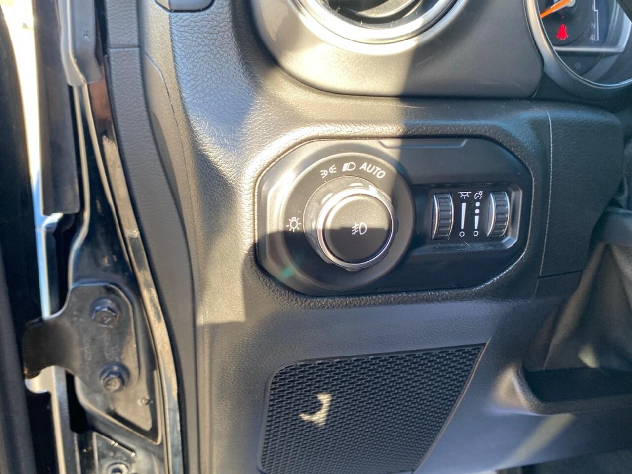 2021 Jeep Wrangler Unlimited Sahara 4X4 Photo