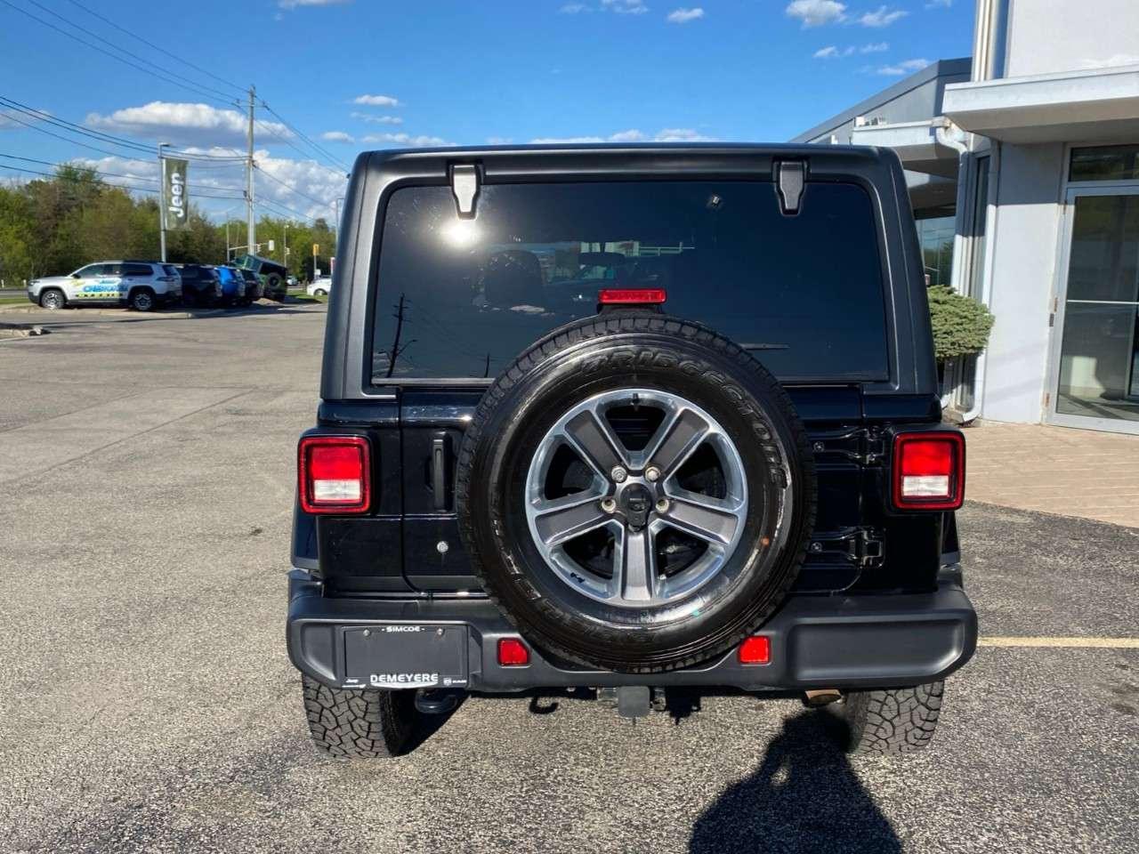 2021 Jeep Wrangler Unlimited Sahara 4X4 Photo