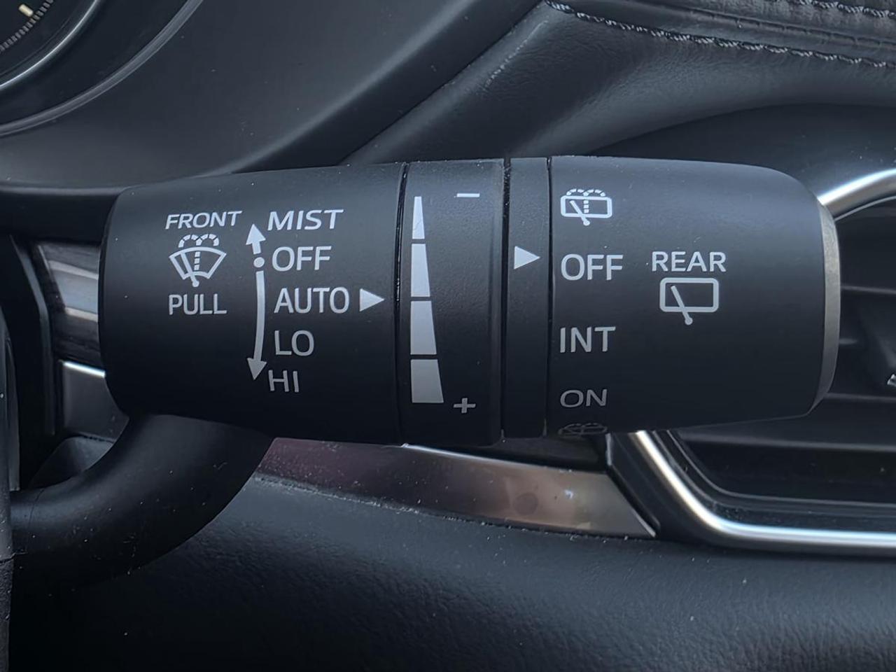 2022 Mazda CX-5 Gt awd low Km clean Photo