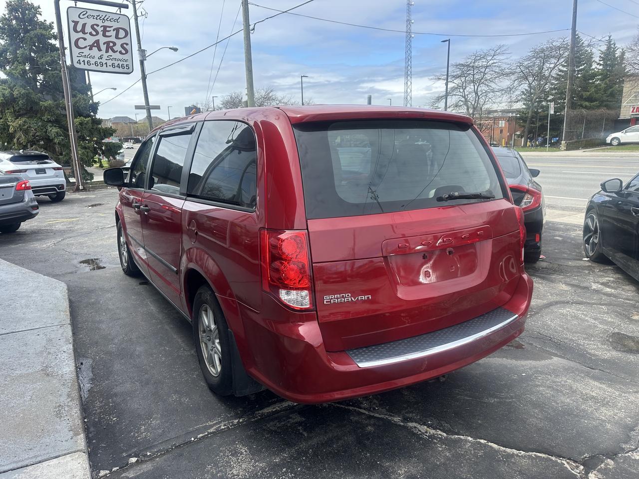 2013 Dodge Grand Caravan American Photo