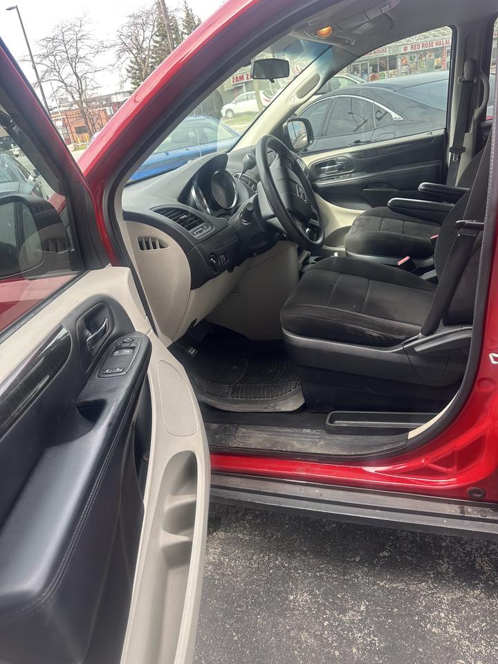 2013 Dodge Grand Caravan American Photo