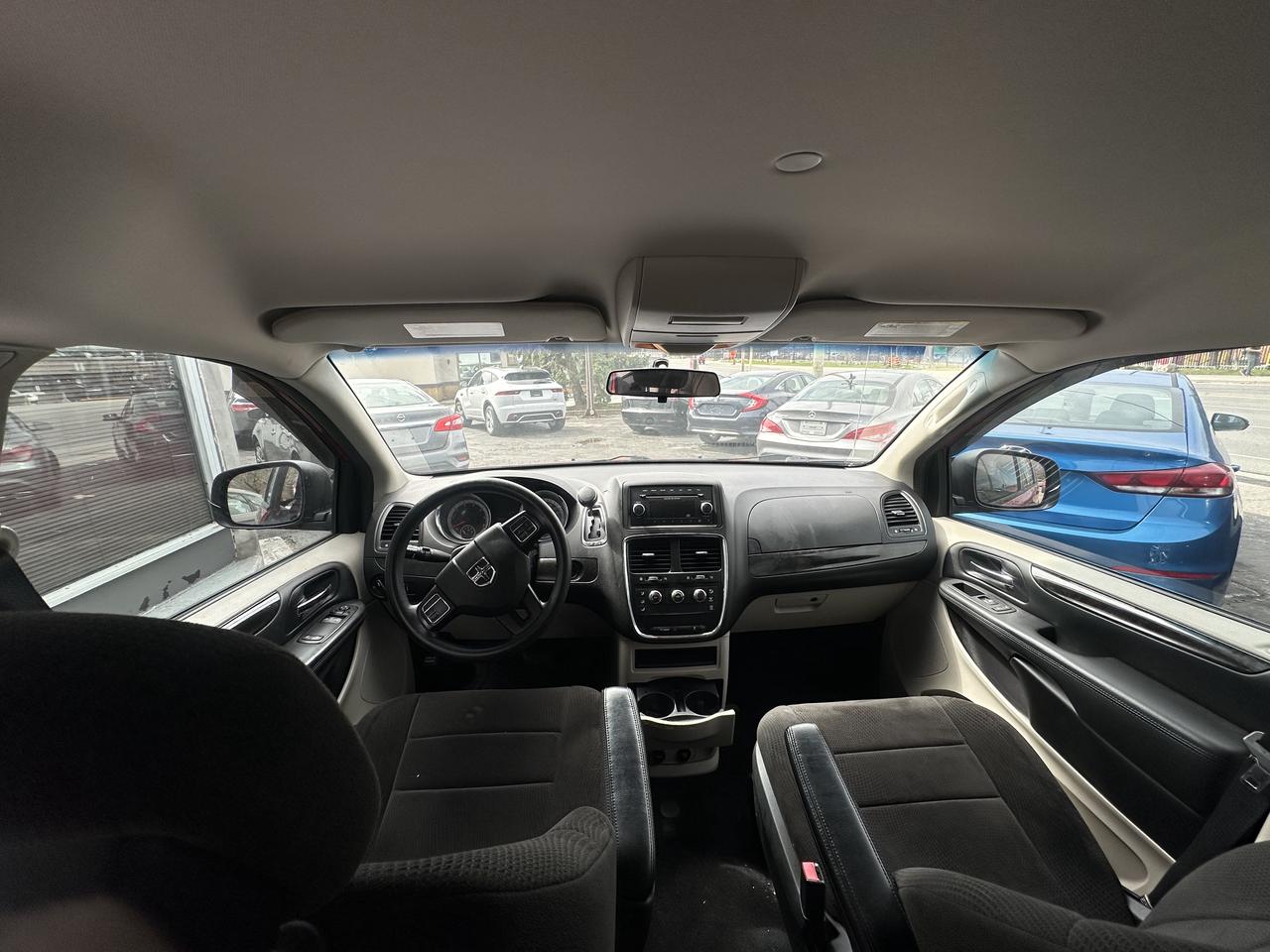 2013 Dodge Grand Caravan American Photo