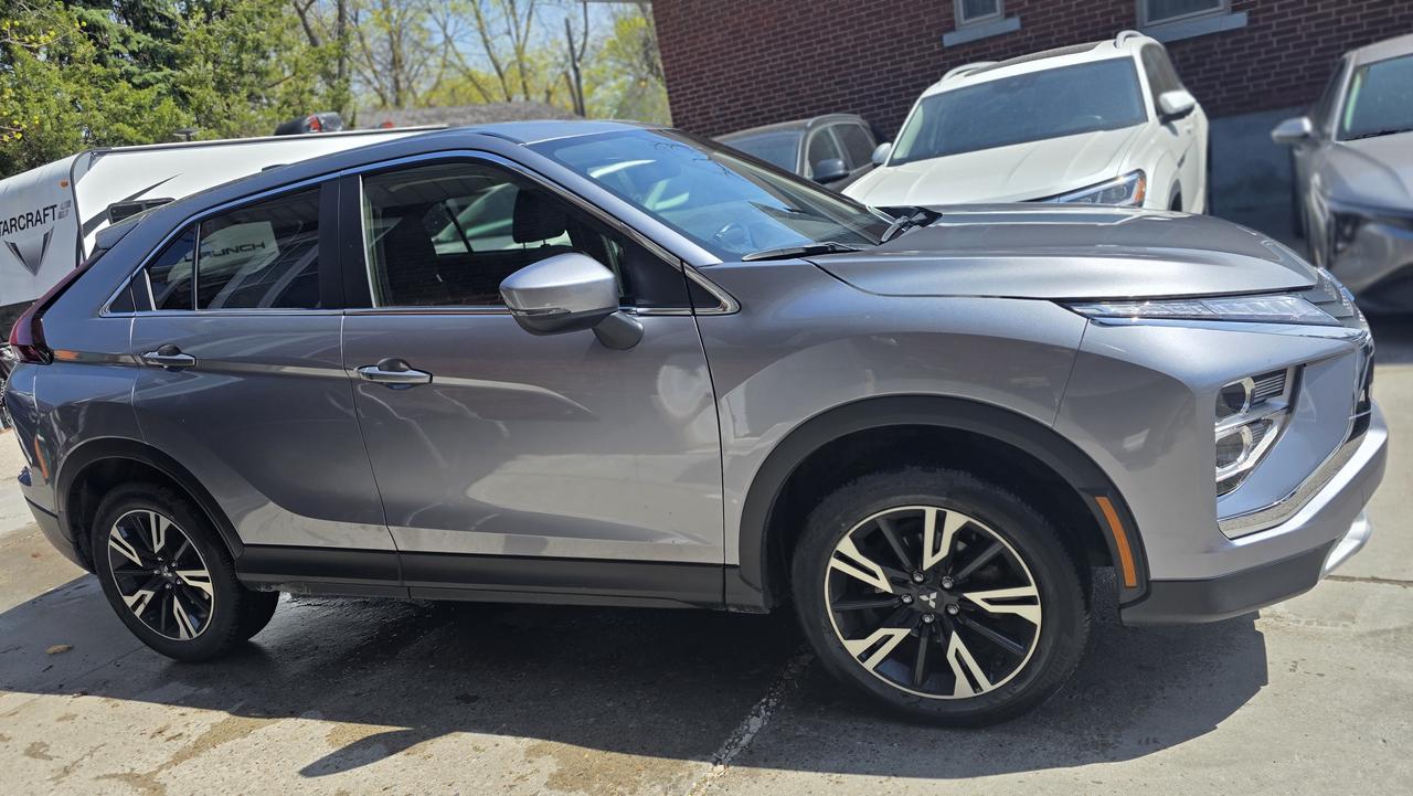 2024 Mitsubishi Eclipse Cross SE Photo