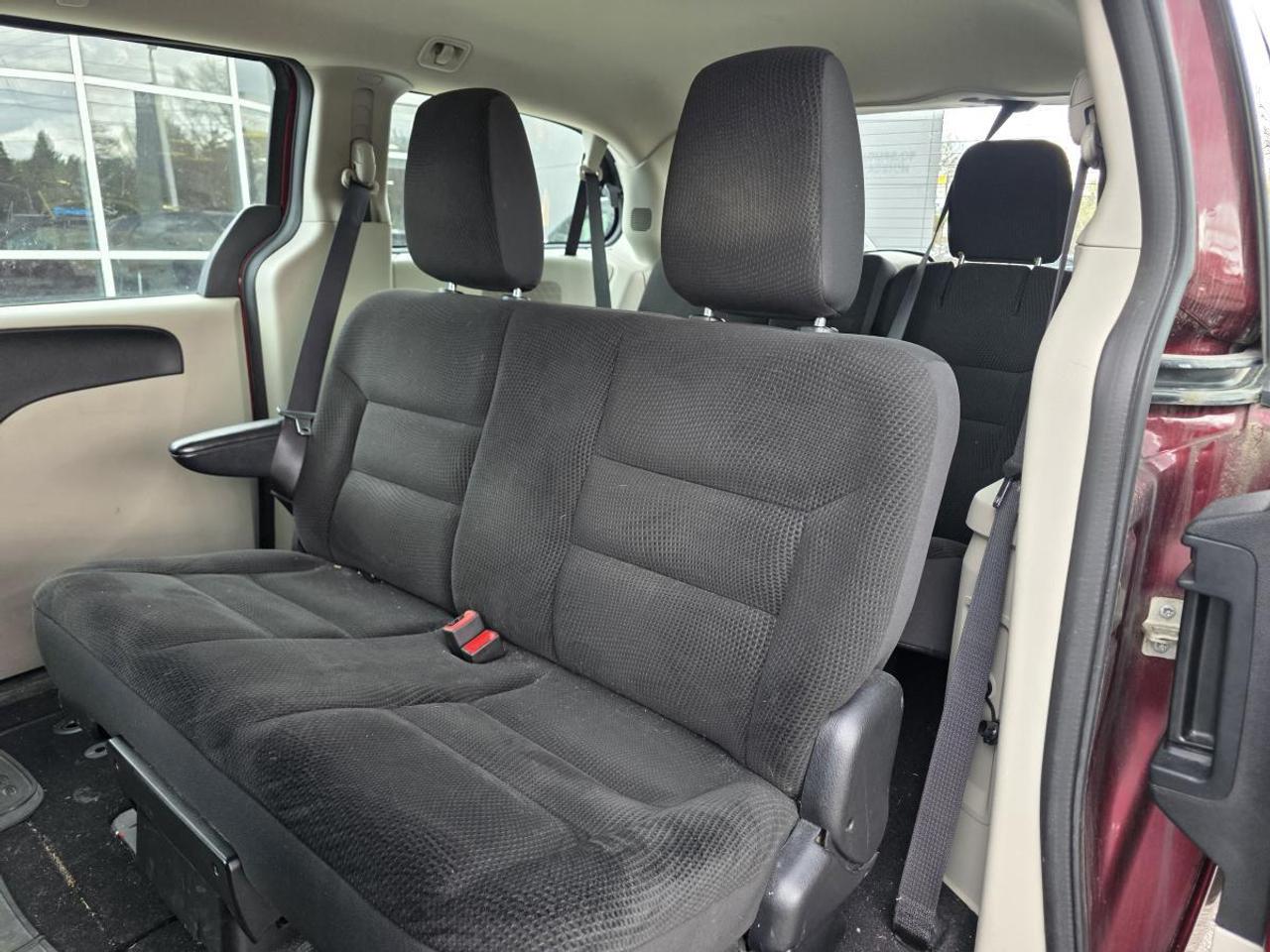 2017 Dodge Grand Caravan REAR CAMERA 1 OWNER Photo