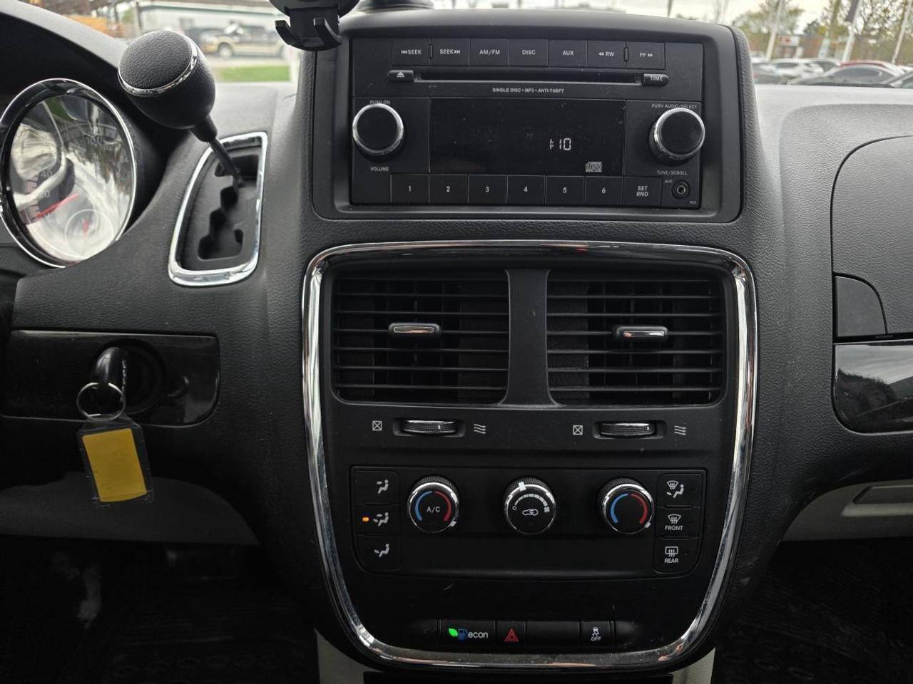 2017 Dodge Grand Caravan REAR CAMERA 1 OWNER Photo