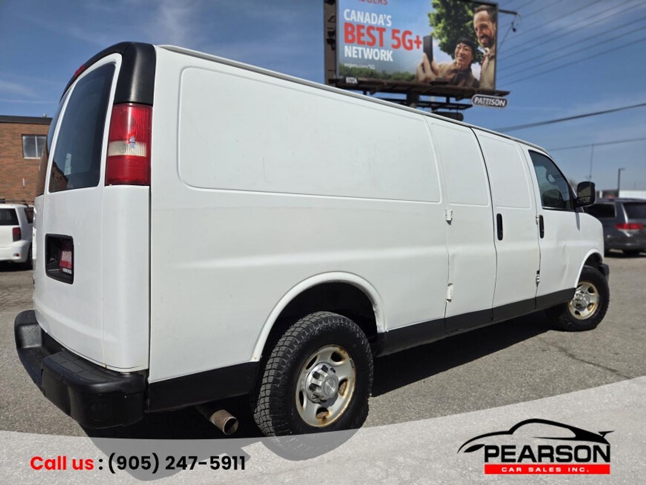 2015 Chevrolet Express G2500 EXTENDED Photo
