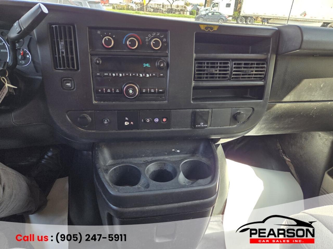 2015 Chevrolet Express G2500 EXTENDED Photo
