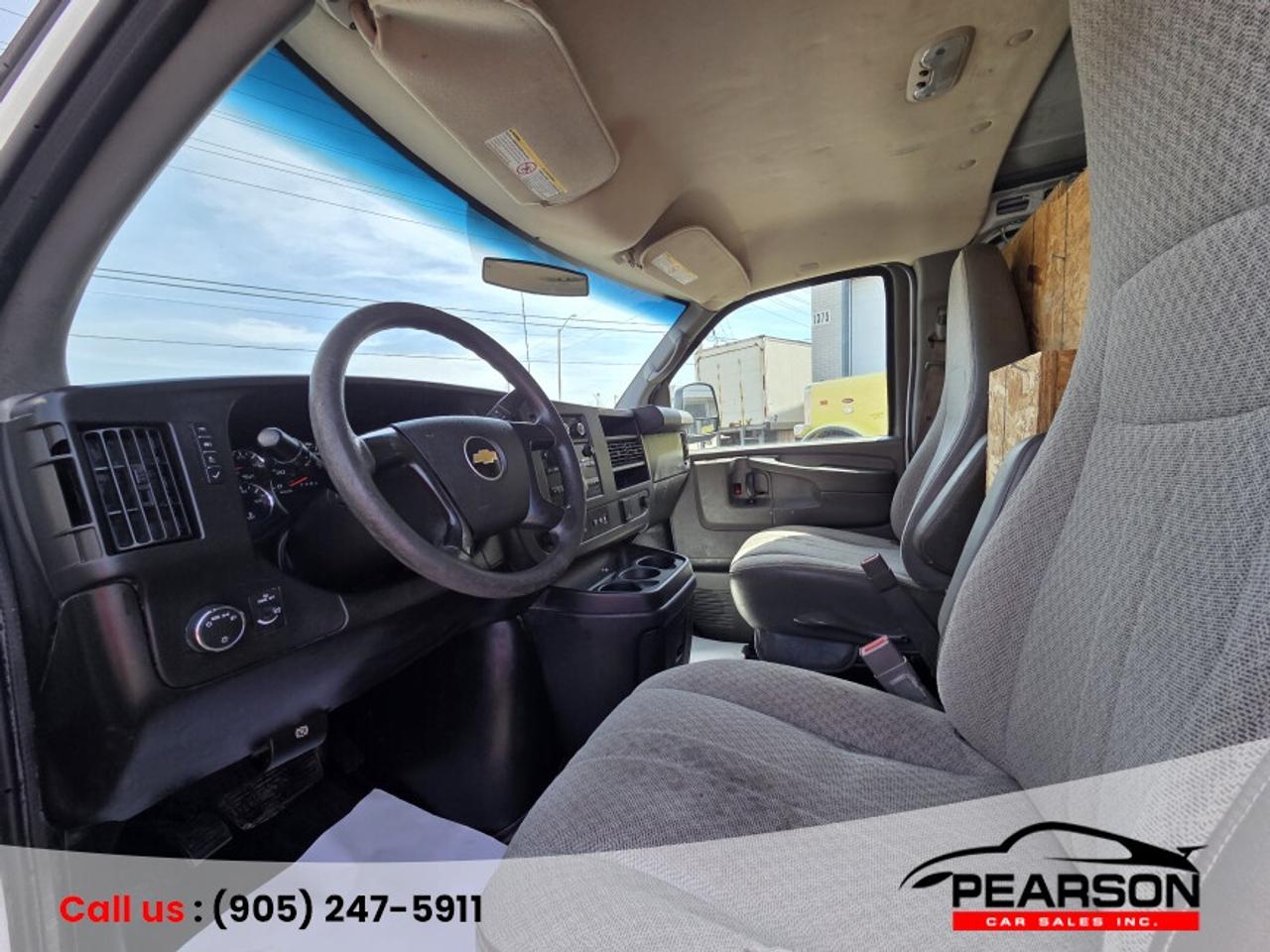 2015 Chevrolet Express G2500 EXTENDED Photo