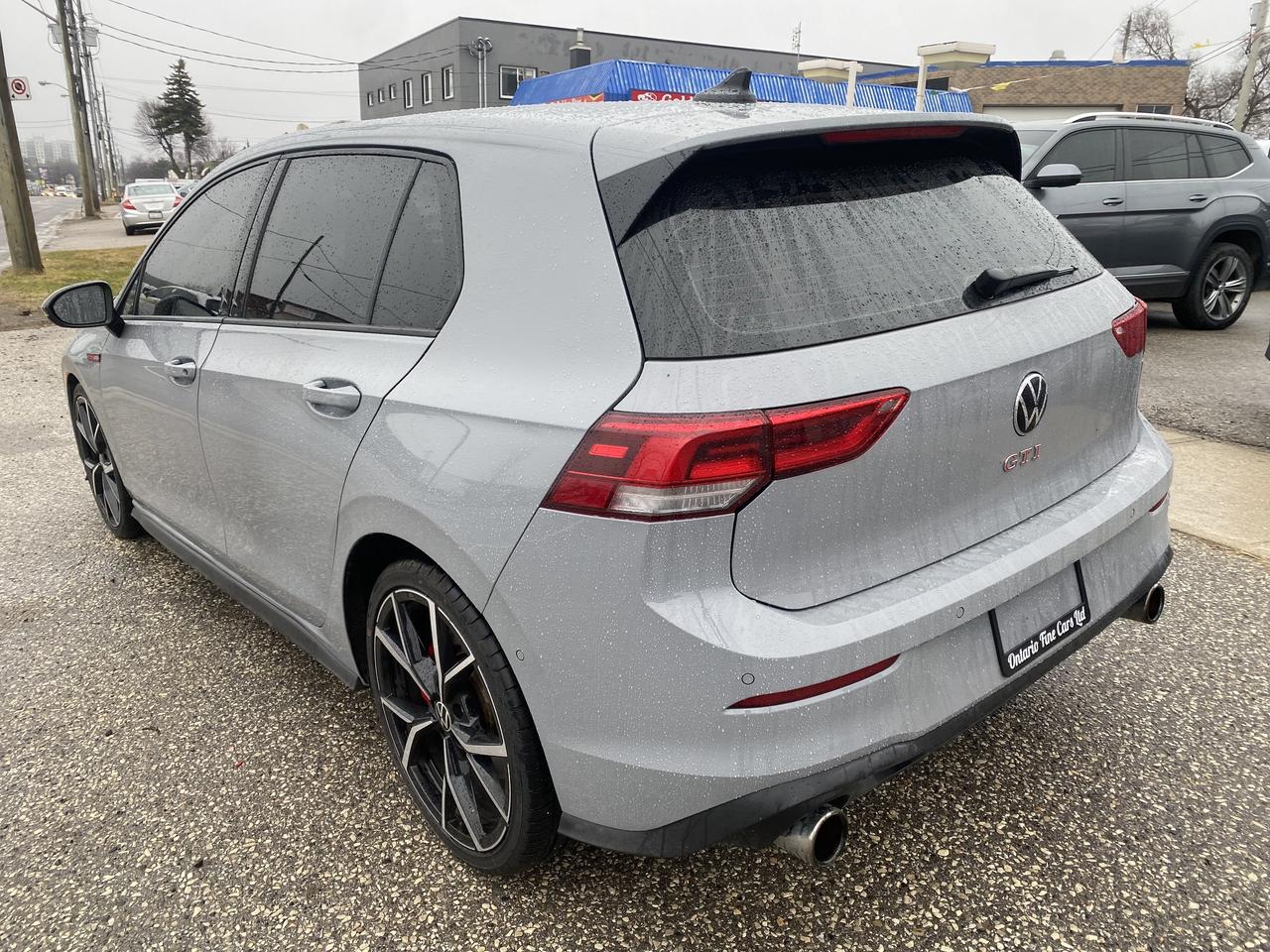 2023 Volkswagen Golf GTI Performance Photo