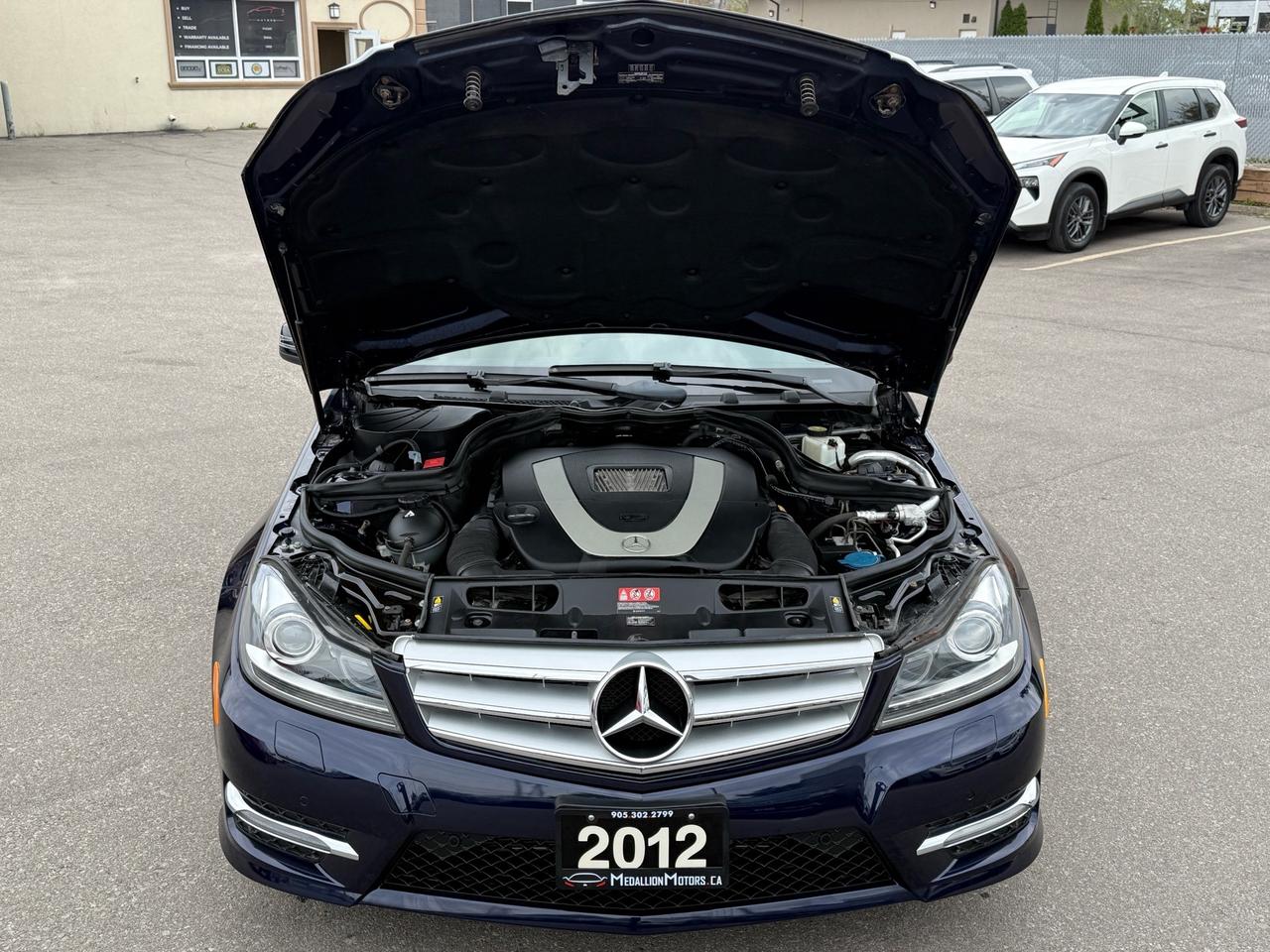 2012 Mercedes-Benz C-Class C 300 4MATIC  ONE OWNER CERTIFED MINT Photo
