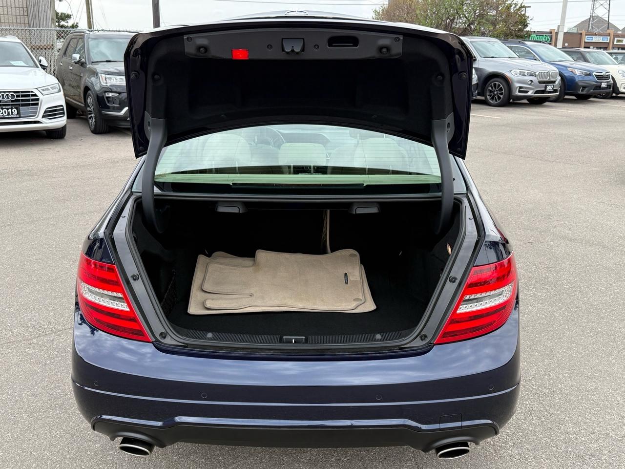 2012 Mercedes-Benz C-Class C 300 4MATIC  ONE OWNER CERTIFED MINT Photo