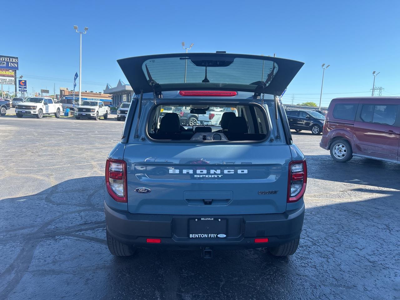 2023 Ford Bronco Sport 1.5L BIG BEND 4X4 ADAPTIVE CRUISE CLASS II TOW Photo4
