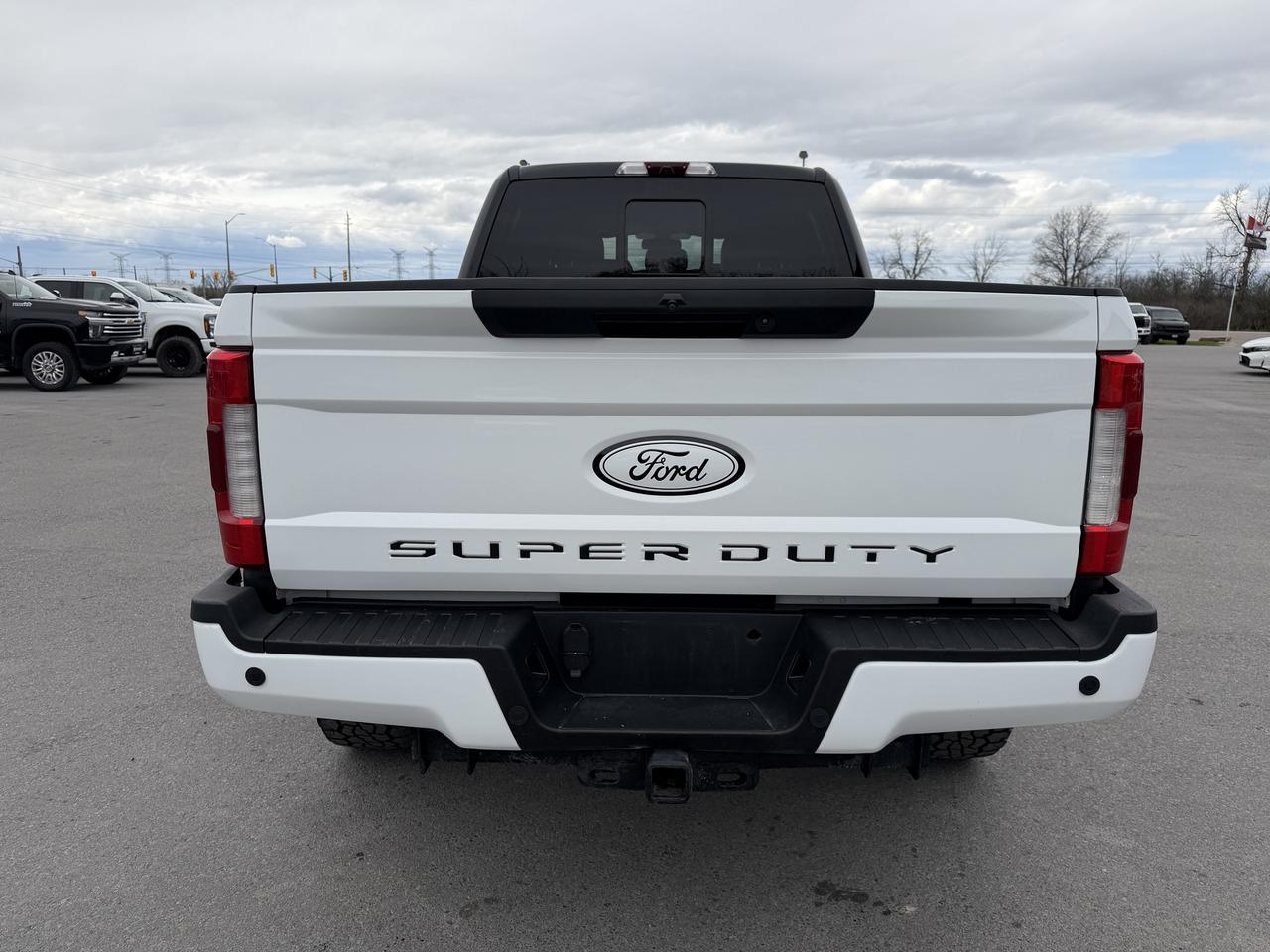 2019 Ford F-250 LARIAT PUNISHER EDITION!! Photo