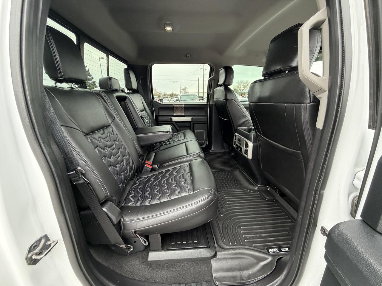 2019 Ford F-250 LARIAT PUNISHER EDITION!! Photo