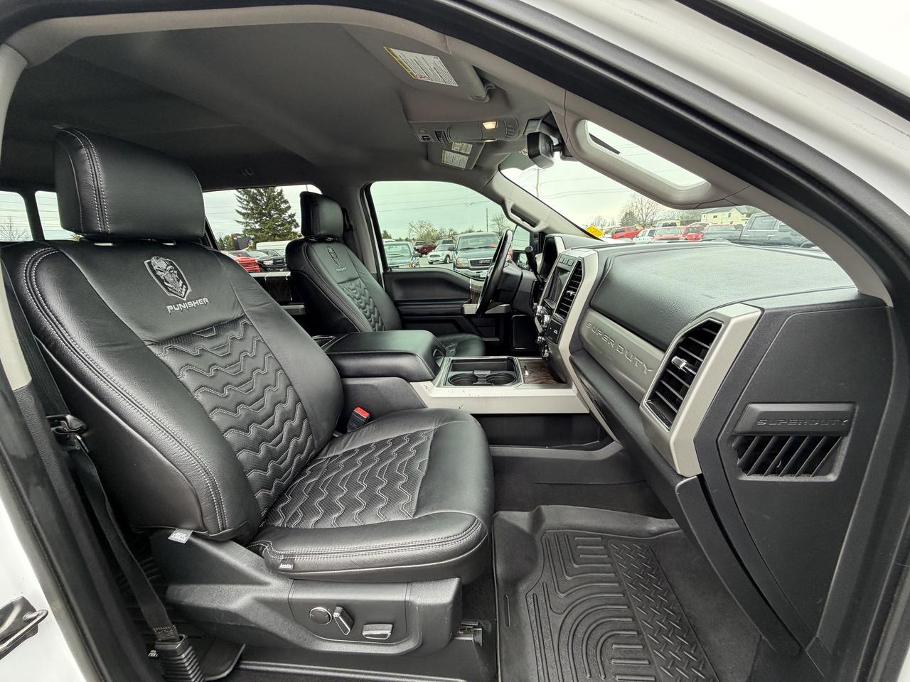 2019 Ford F-250 LARIAT PUNISHER EDITION!! Photo