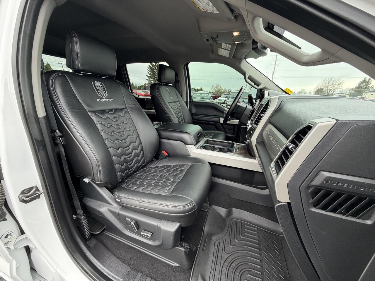 2019 Ford F-250 LARIAT PUNISHER EDITION!! Photo