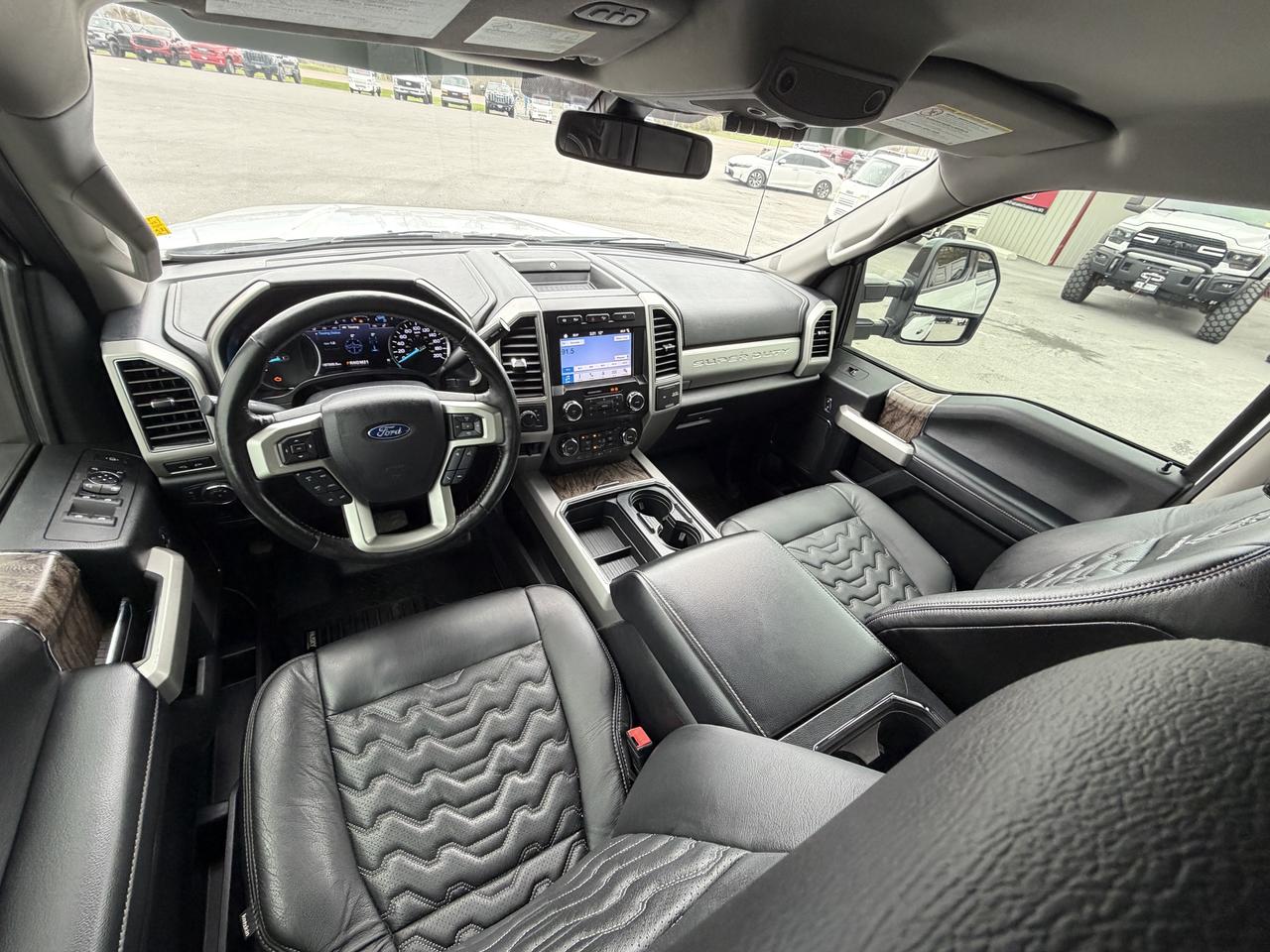2019 Ford F-250 LARIAT PUNISHER EDITION!! Photo