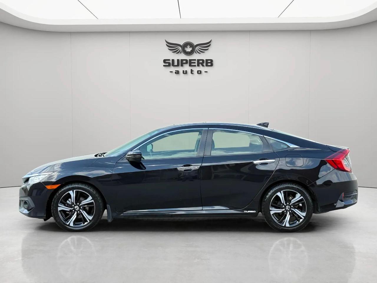 2018 Honda Civic TOURING   HEATED SEATS   REMOTE START   ADAPTIVE C Photo