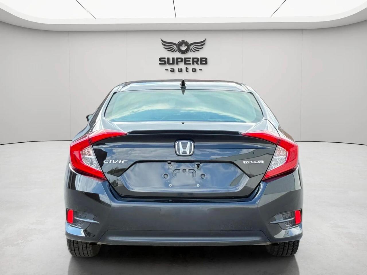 2018 Honda Civic TOURING   HEATED SEATS   REMOTE START   ADAPTIVE C Photo