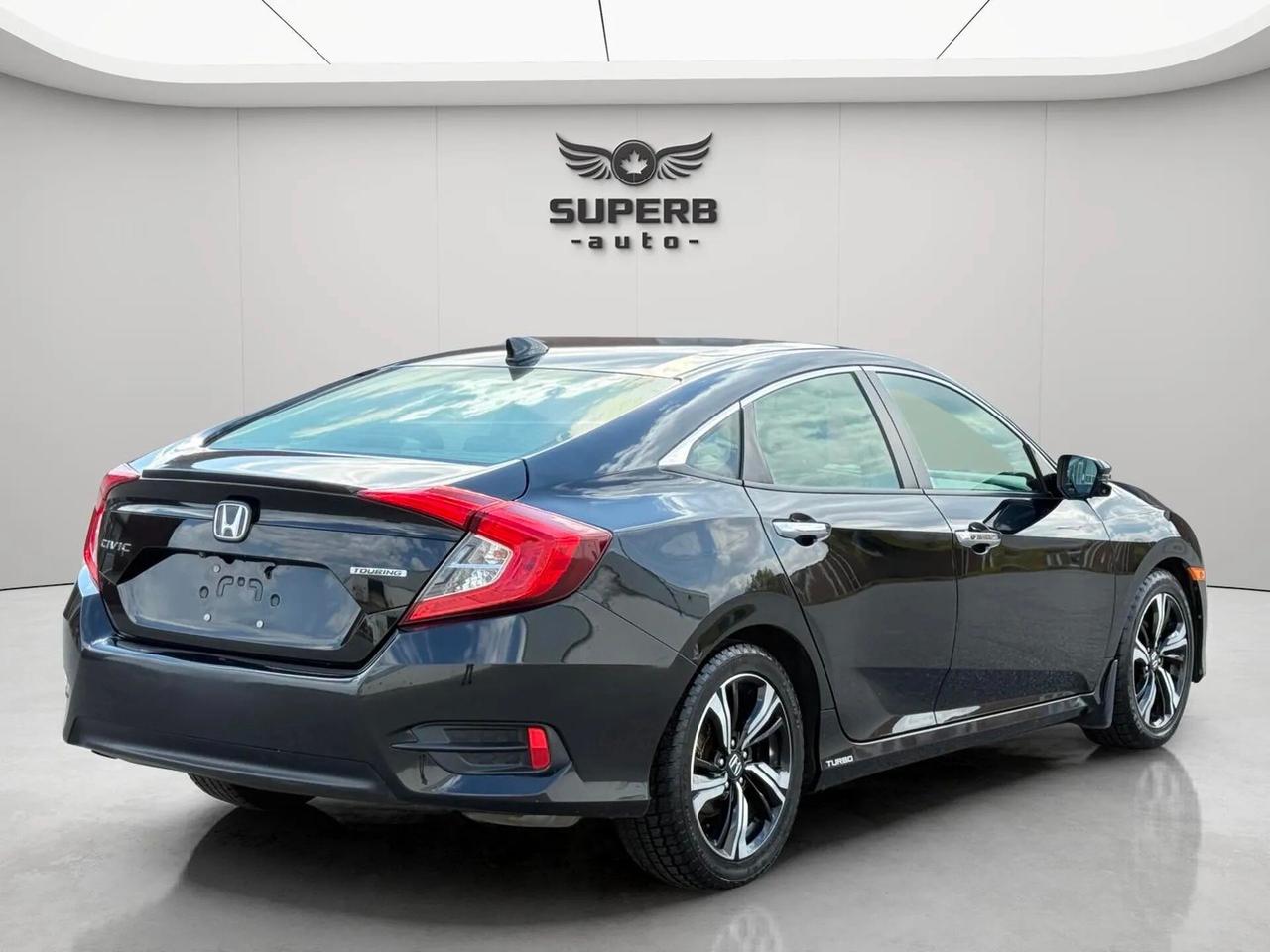 2018 Honda Civic TOURING   HEATED SEATS   REMOTE START   ADAPTIVE C Photo