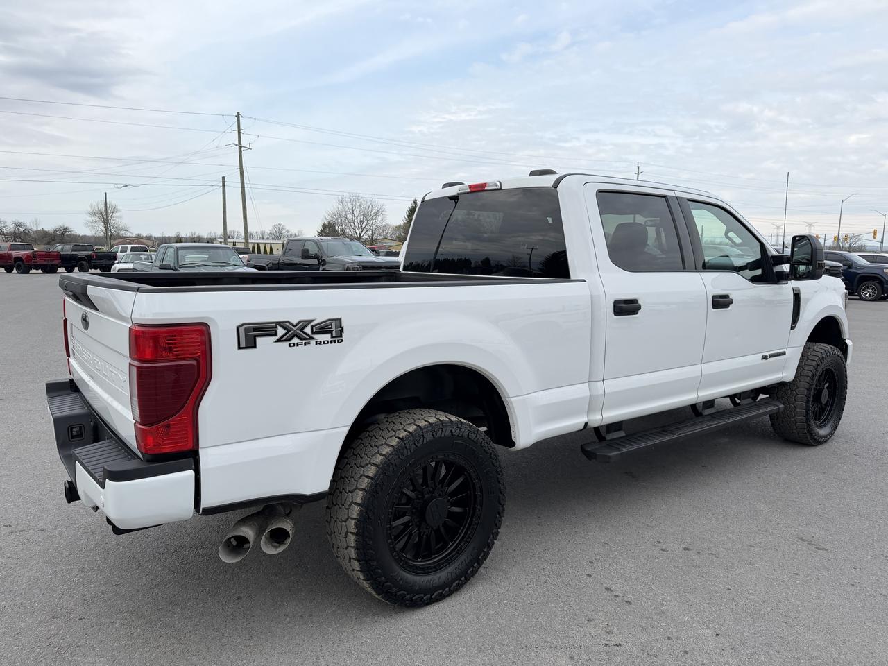 2022 Ford F-250 XLT LEVEL/WHEEL/TIRE/LEATHER PKG!! Photo