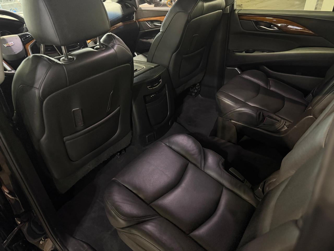 2016 Cadillac Escalade ESV PREMIUM/NO RUST/CLEAN CARFAX Photo