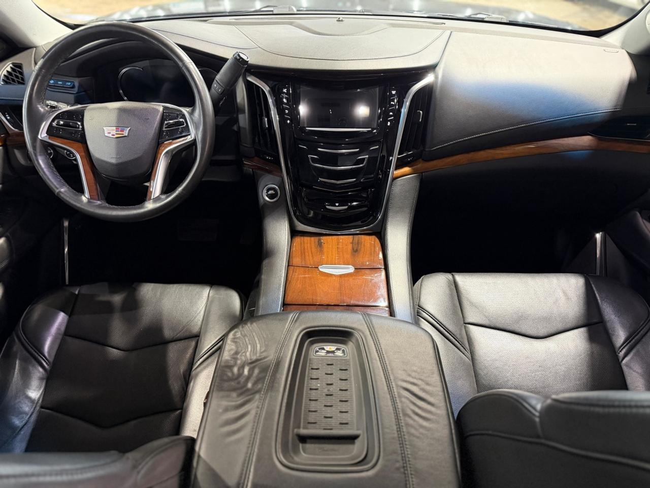 2016 Cadillac Escalade ESV PREMIUM/NO RUST/CLEAN CARFAX Photo