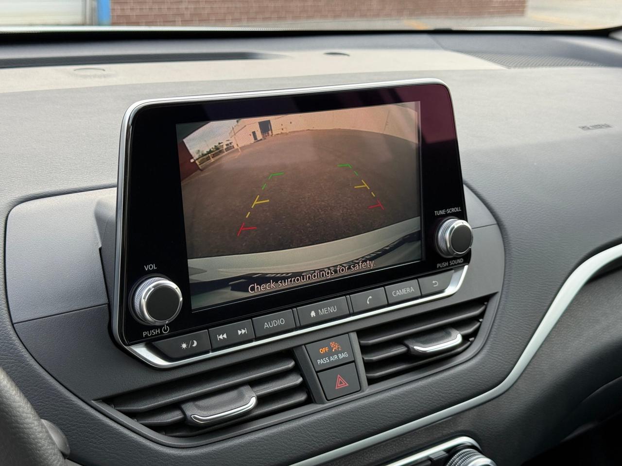 2022 Nissan Altima SE   SPECIAL EDITION   AWD   NO ACCIDENT Photo