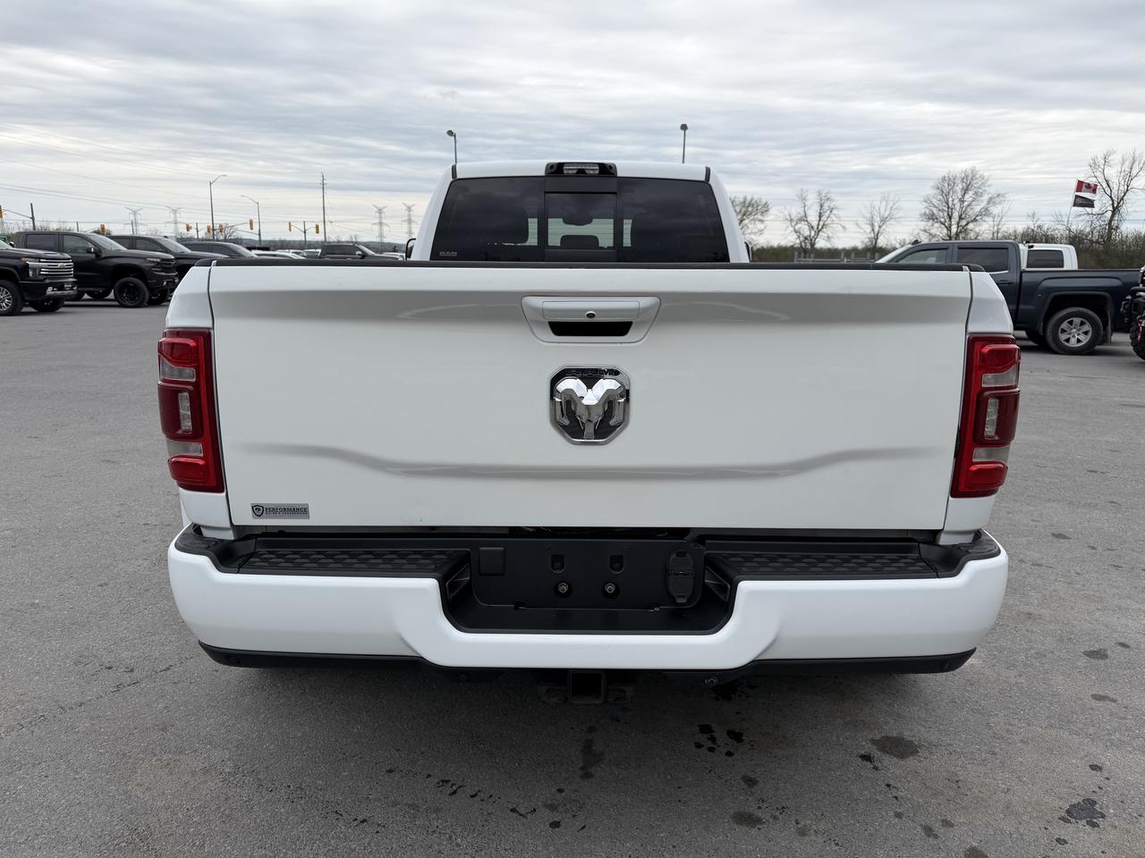 2022 RAM 3500 Big Horn 4x4 Crew Cab 8' Box Photo