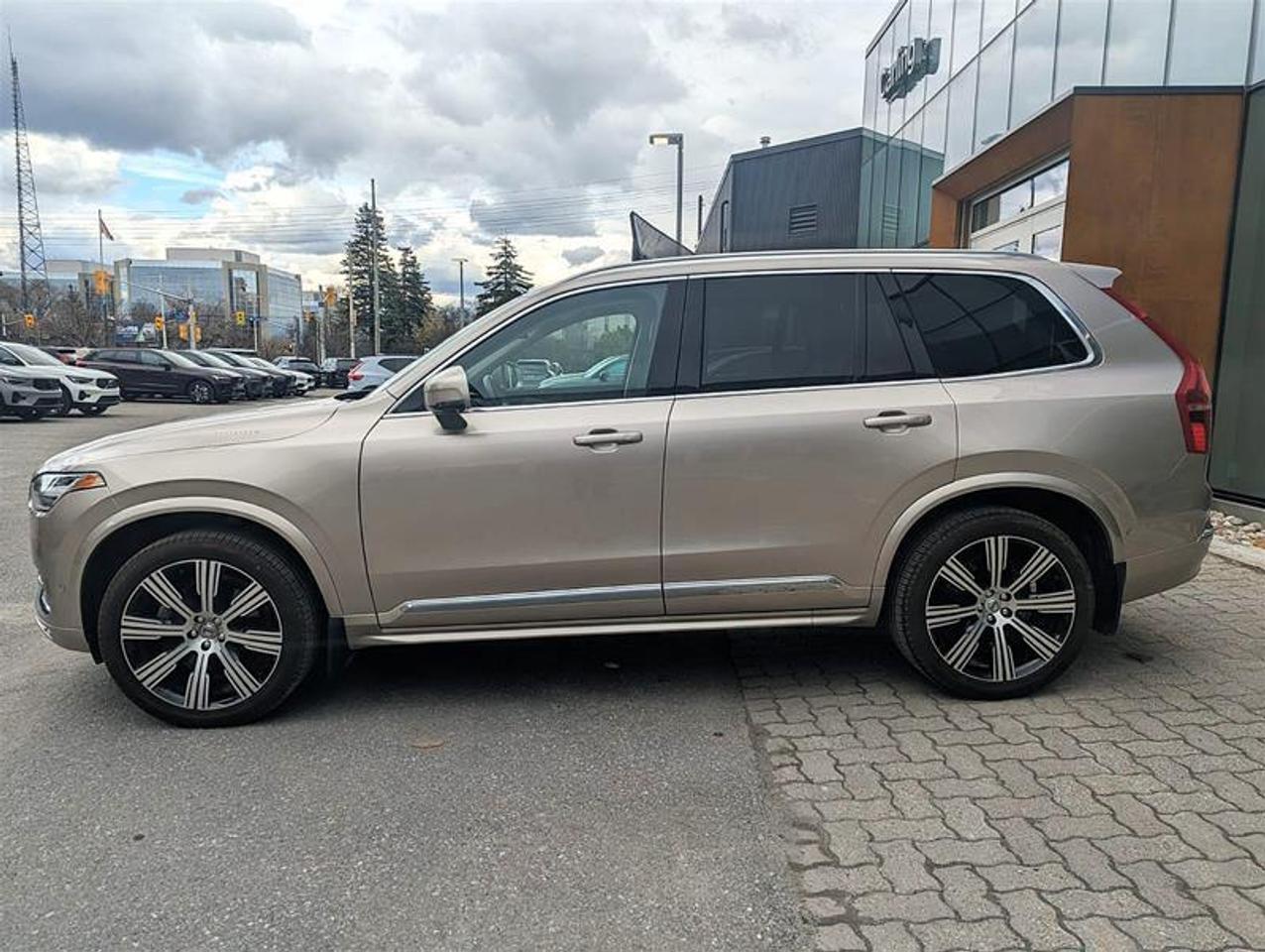 2024 Volvo XC90 B6 Plus   7 Pass   HK Audio   21s   Clean Photo