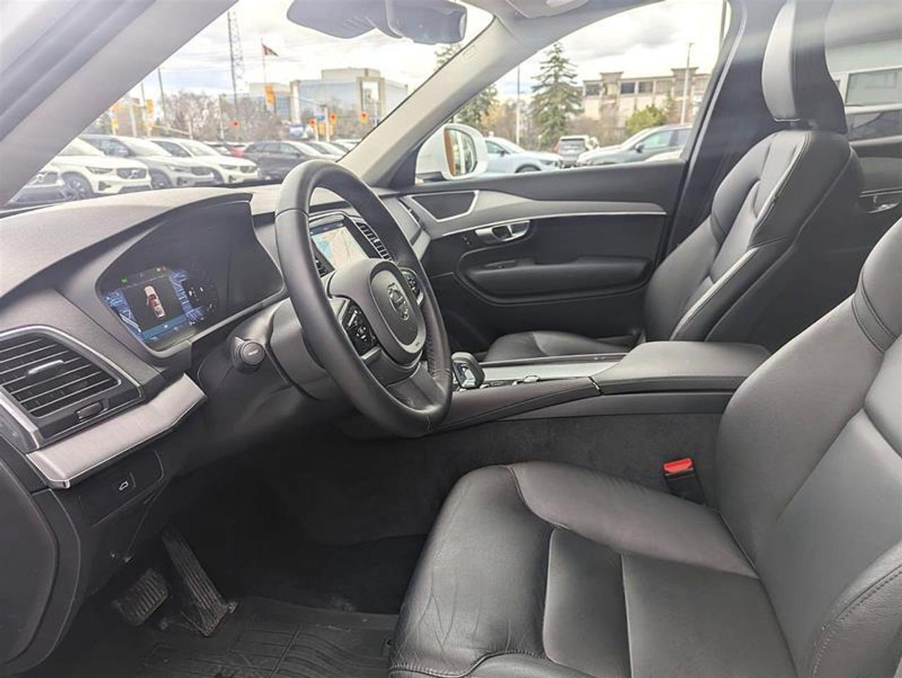 2024 Volvo XC90 B6 Core   7 Pass   Climate   AWD   Clean Photo