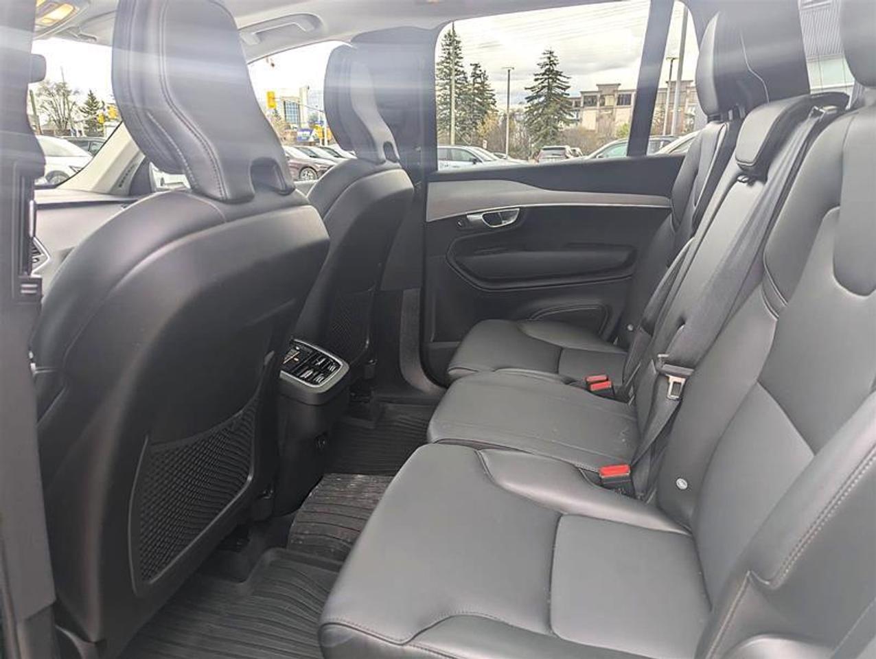 2024 Volvo XC90 B6 Core   7 Pass   Climate   AWD   Clean Photo