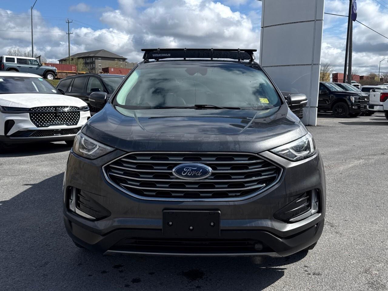 2019 Ford Edge SEL   TOW PKG   AWD   MOONROOF Photo