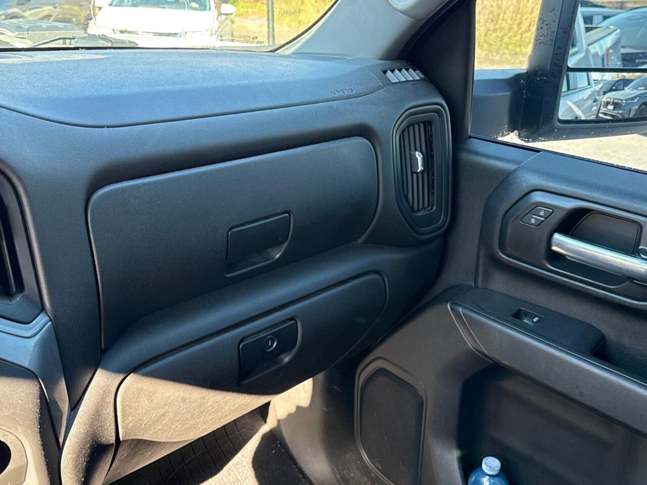 2021 Chevrolet SILVERADO 2500HD CUSTOM   1 OWNER   NO ACCIDENTS Photo