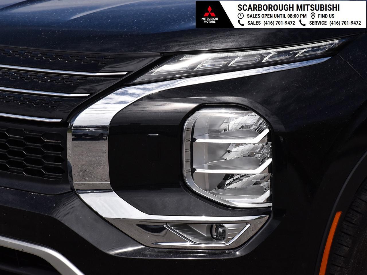 2022 Mitsubishi Outlander SE   4WD   Apple Carplay  Rear camera Photo