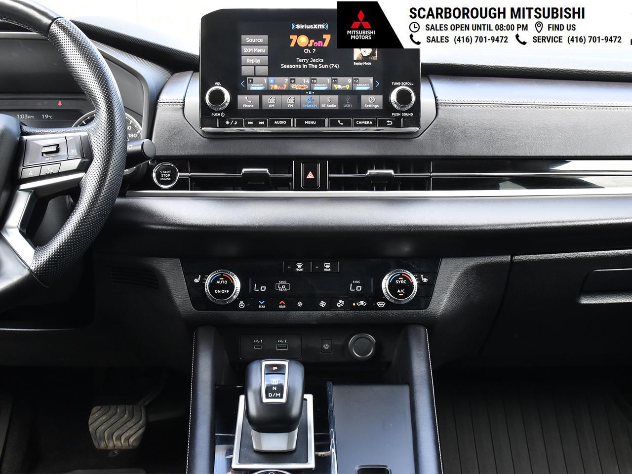 2022 Mitsubishi Outlander SE   4WD   Apple Carplay  Rear camera Photo