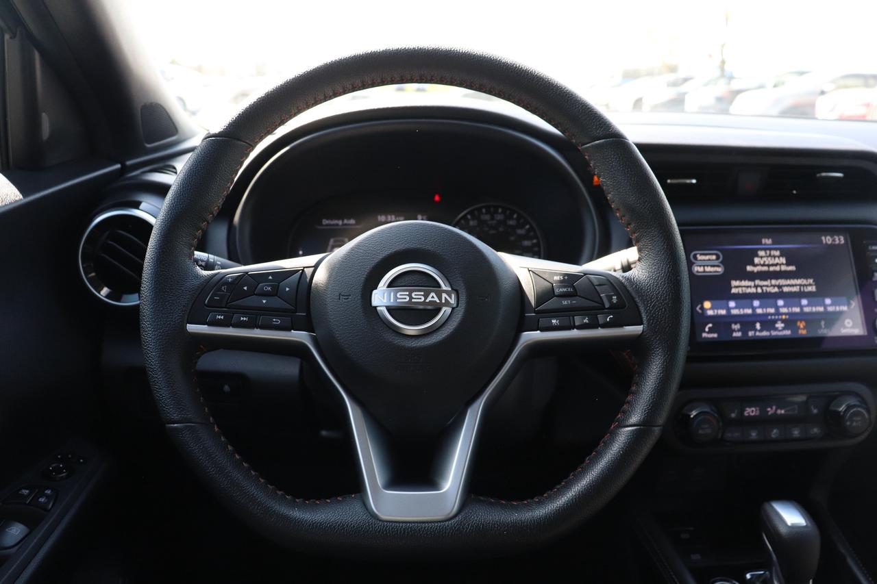 2022 Nissan Kicks SR PREMIUM 1 OWNER OFF LEASE Photo