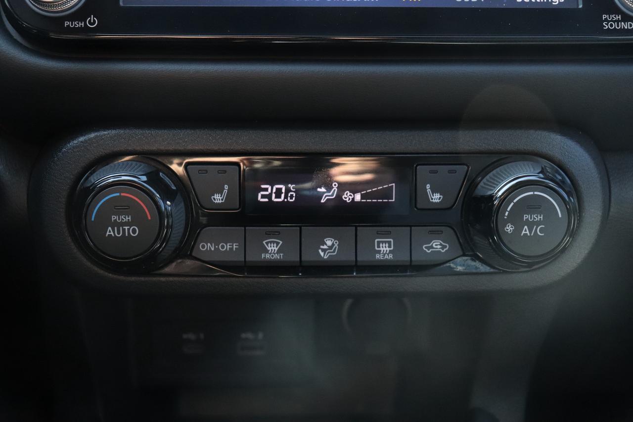 2022 Nissan Kicks SR PREMIUM 1 OWNER OFF LEASE Photo