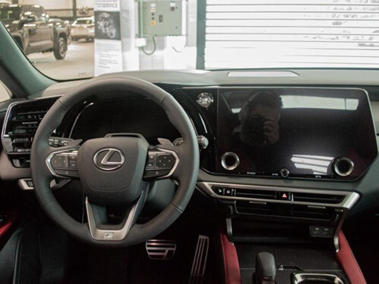 2024 Lexus RX 350 F SPORT Photo