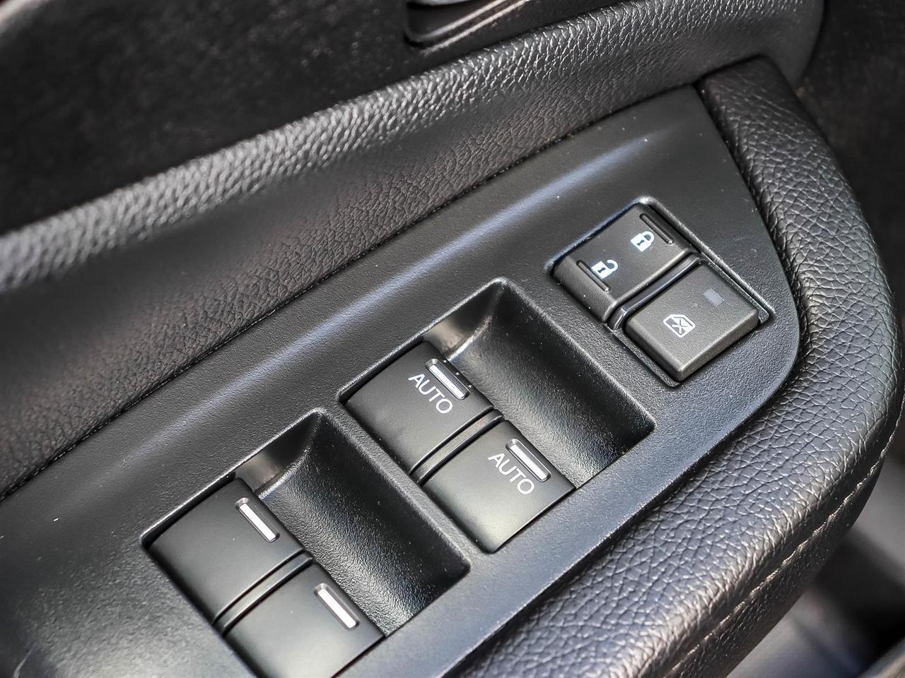 2022 Honda Pilot TOURING 8-PASSENGER Photo