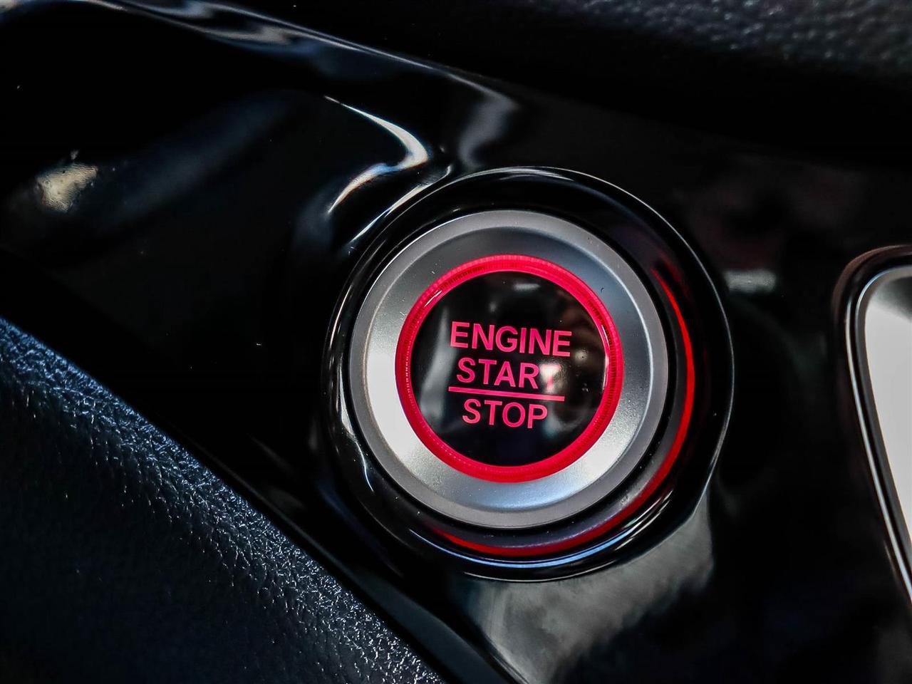 2022 Honda Pilot TOURING 8-PASSENGER Photo