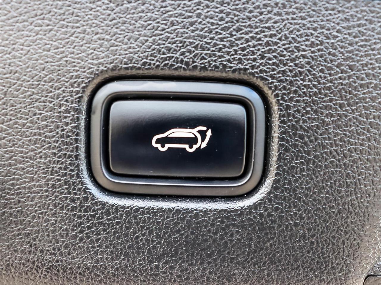 2020 Hyundai PALISADE ULTIMATE Photo